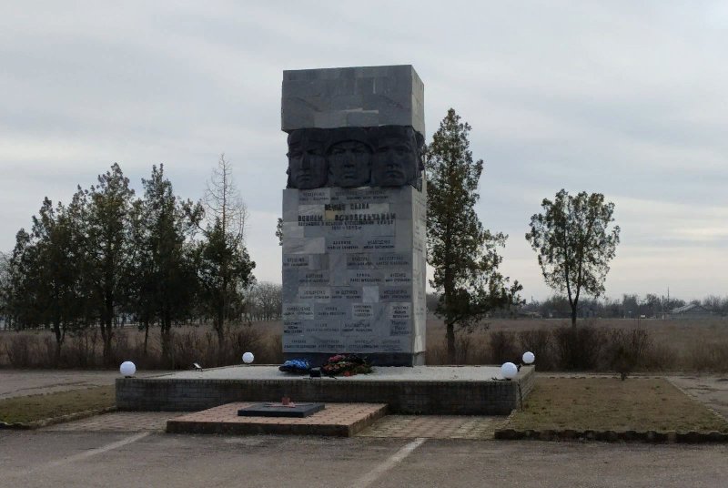 photo-0