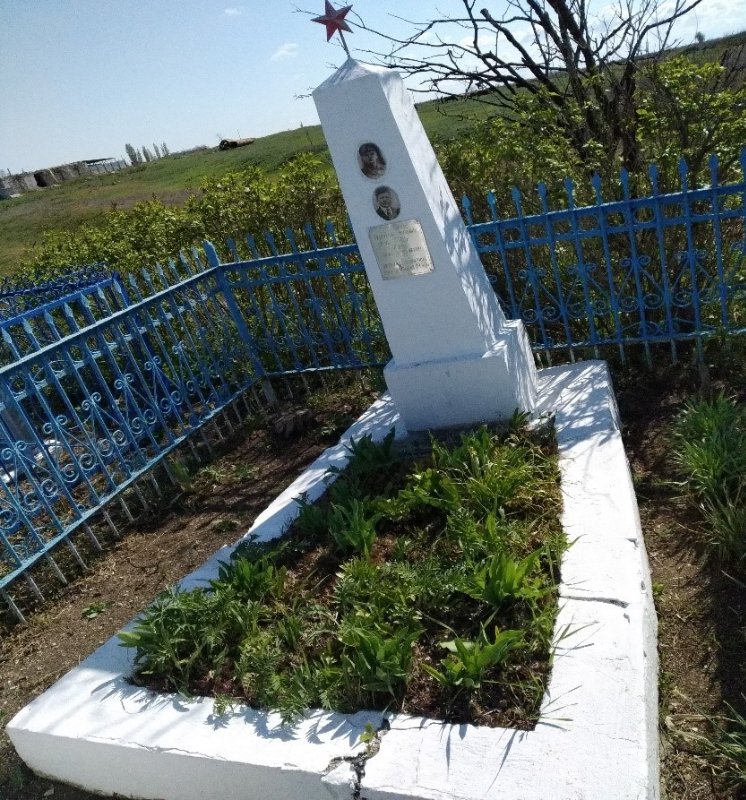 photo-0