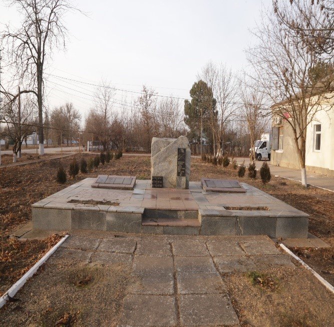 photo-0