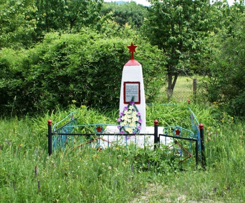 photo-0