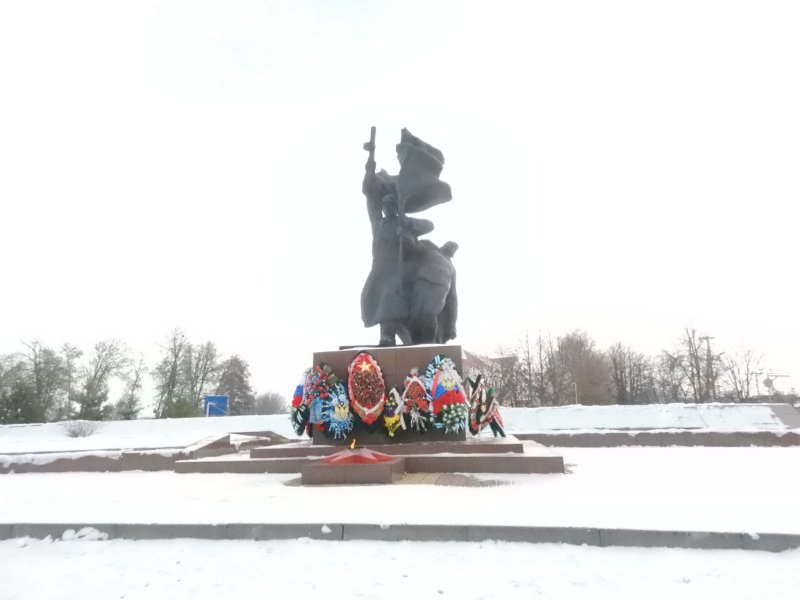 photo-0
