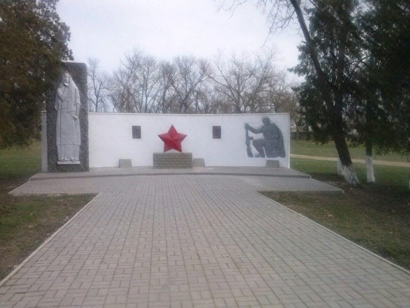 photo-0