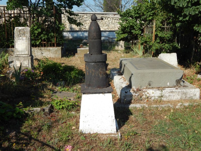 photo-0