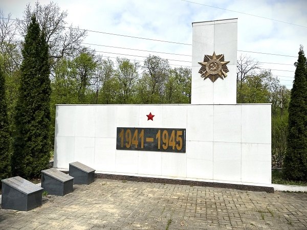 photo-0