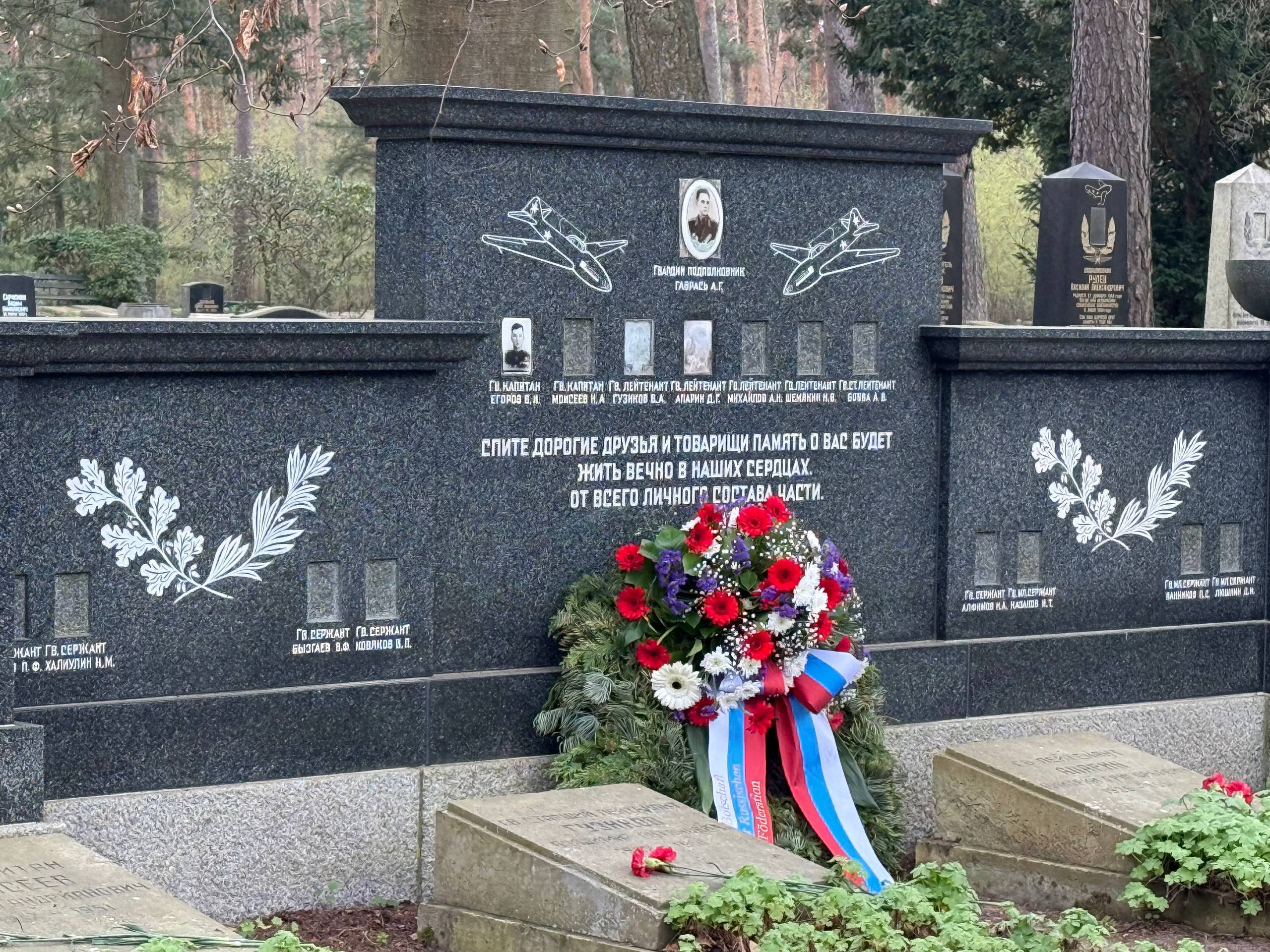 photo-1